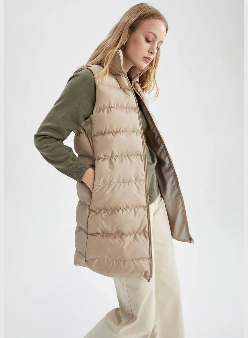 DeFacto Woman Regular Fit Zipper Outer Wear Vest