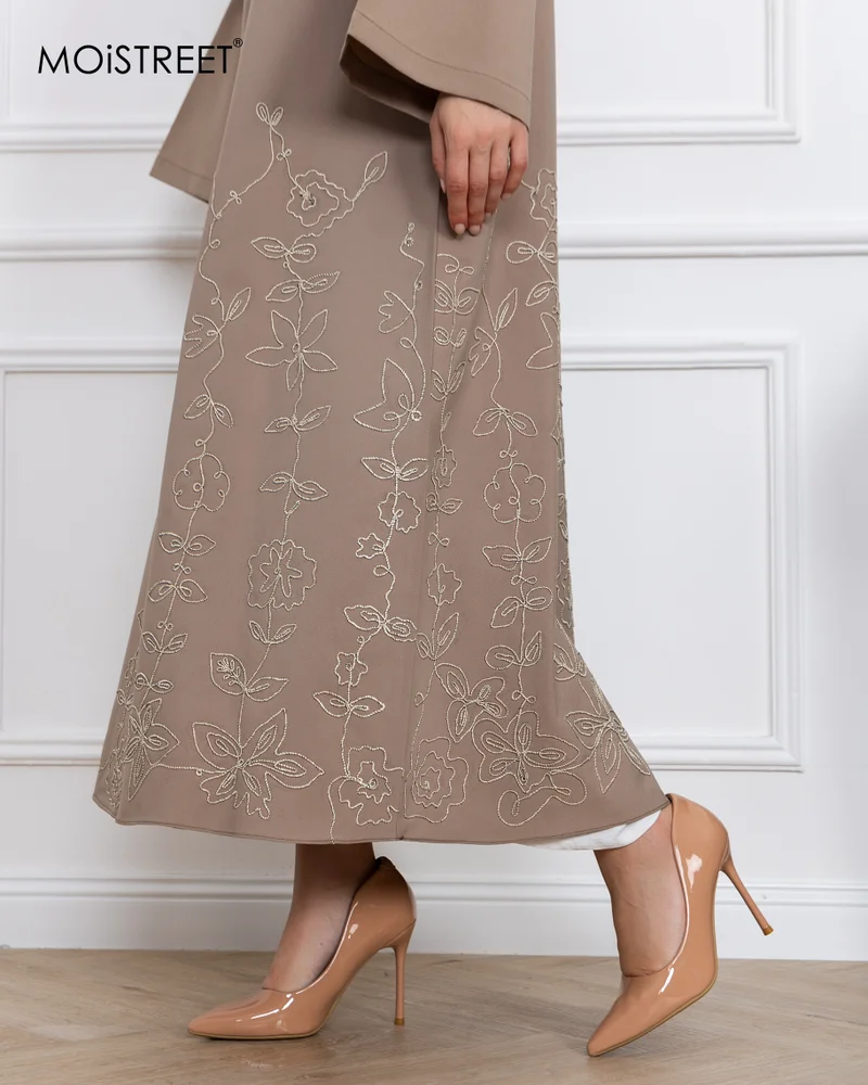 Moistreet  MOiSTREET Phua Embroidery Abaya for Women | Best Price UAE