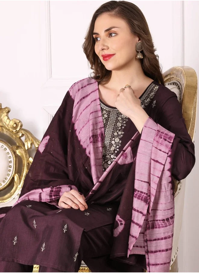 ISHIN Straight Fit Embroidered Pattern Round Neck Three-Quarter Sleeves PLUM Colour Woven Cotton Kurta Set for Women with Semi Elastic Closure - A Timeless Addition to Your Collection