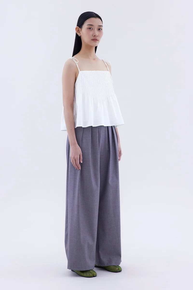 ذا اديتورز ماركت Brenella Pin-tuck Top