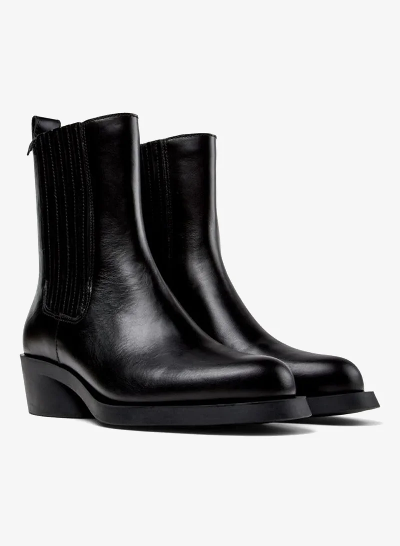 كامبر بوت نسائي للكاحل بوني أسود