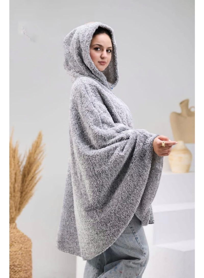 Soft winter fur blanket with hood – Cozy & Stylish Design - Grey - Image 2