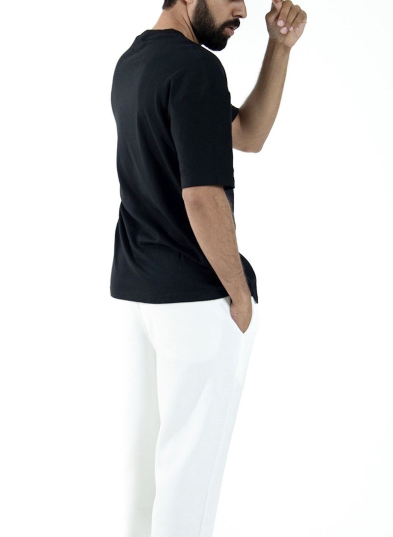 ياز تي شيرت قطن ناعم باللون الاسود - Image 3
