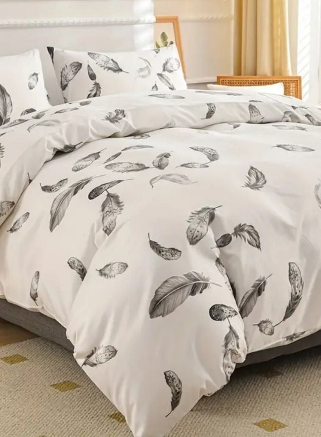 LUNA Home Queen size 6 piece duvet cover set, white bed linen with gray feathers. - Image 4