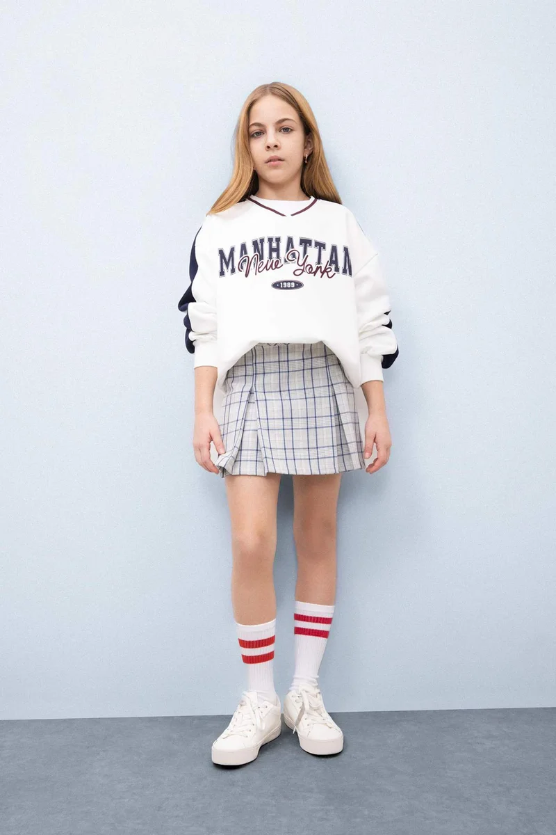 Defacto Girl Oversize Fit Crew Neck Slogan Printed Sweatshirt