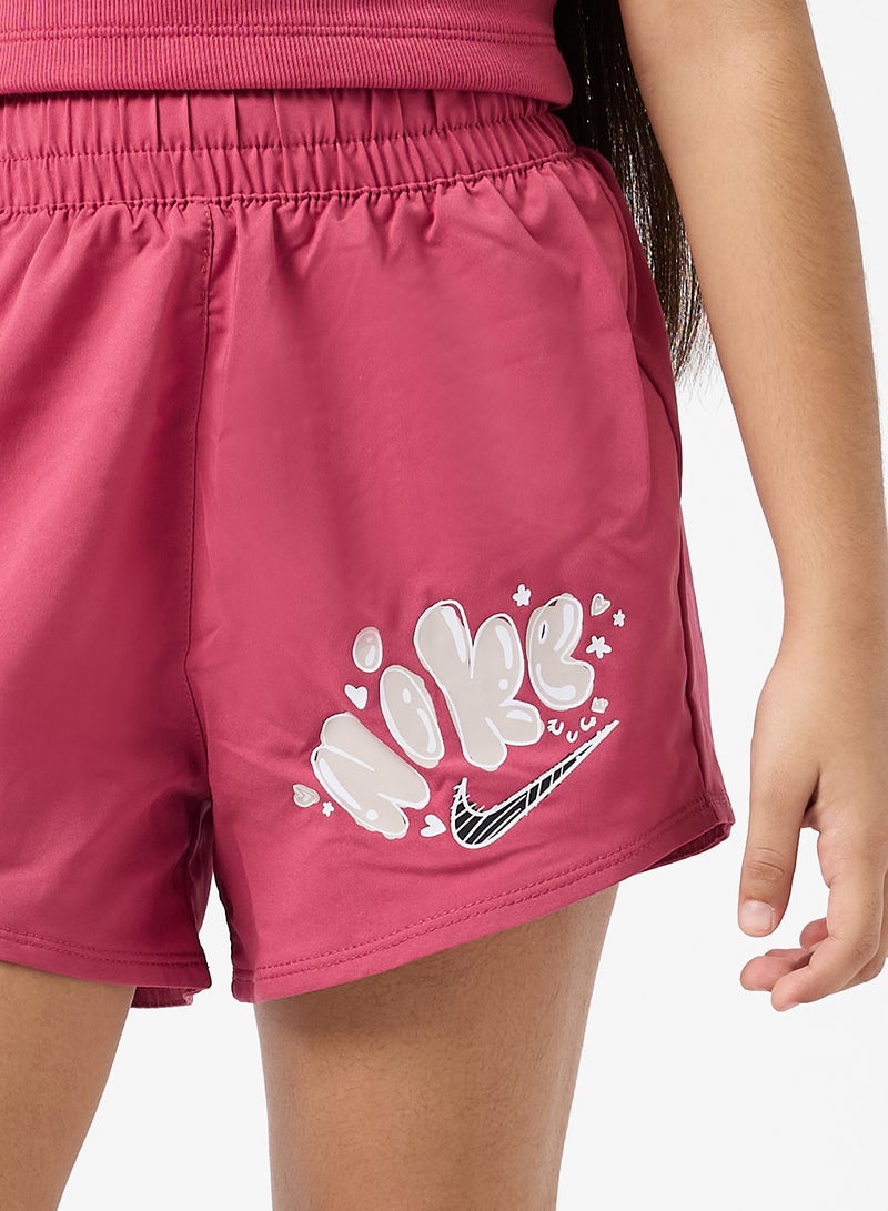 نايكي شورت جرافيك عالي الخصر دراي فيت ون منسوج للشباب - Image 3