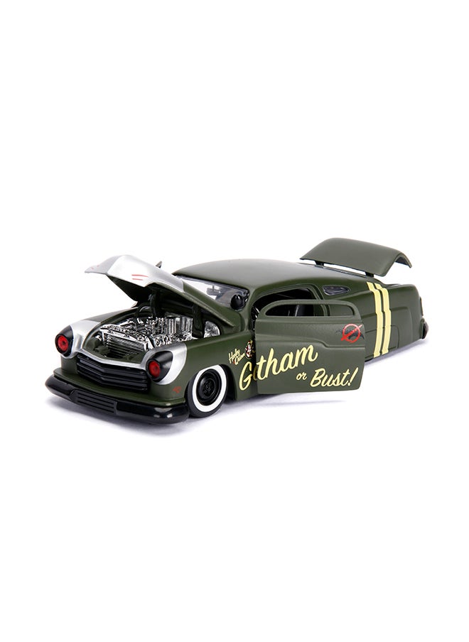 DC Comics - Dc Comics Bombshells 1951 Mercury 1:24 - Image 1