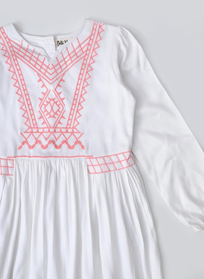 بيلا مودا فستان قطني مطرز - Image 4