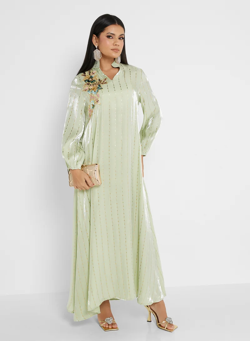 خزانة Embroidered Long Sleeve Dress