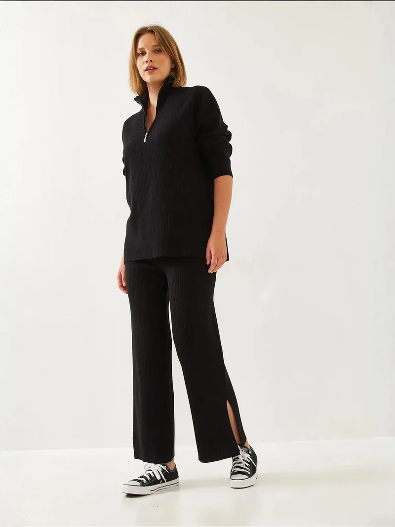 بيانكو لوتشي طقم قطعتين بياقة بسحاب ومضلع بفتحة