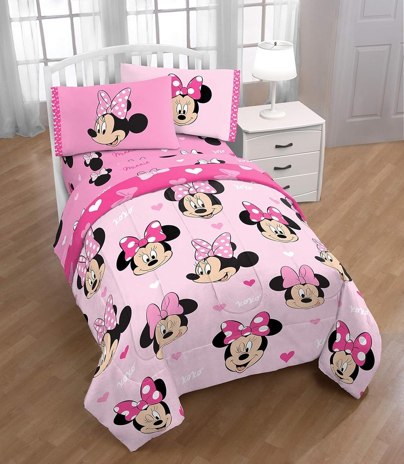 Jay Franco Kids Comforter - Super Soft Reversible Bedding Polyester Microfiber Fill, Pink - Minnie Mouse, Twin - Image 3