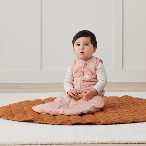 ergoPouch 10 Tog Jersey Sleeping Bag ArmsOut Baby Sleep Sack Ideal Transition from Swaddling Slim Fit Keeps Baby Secure Comfortable Soft Breathable Fabric 824 Months Daisies - Image 3