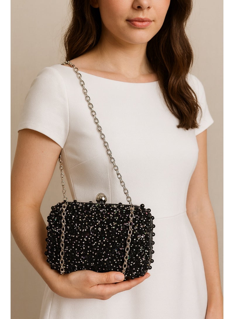 Elegant   Women's Evening Clutch - Medium Size, Luxurious Design for Special Occasions, Wear in Two Ways with Gold Chain & Handle, Perfect for Parties & Events - Image 2