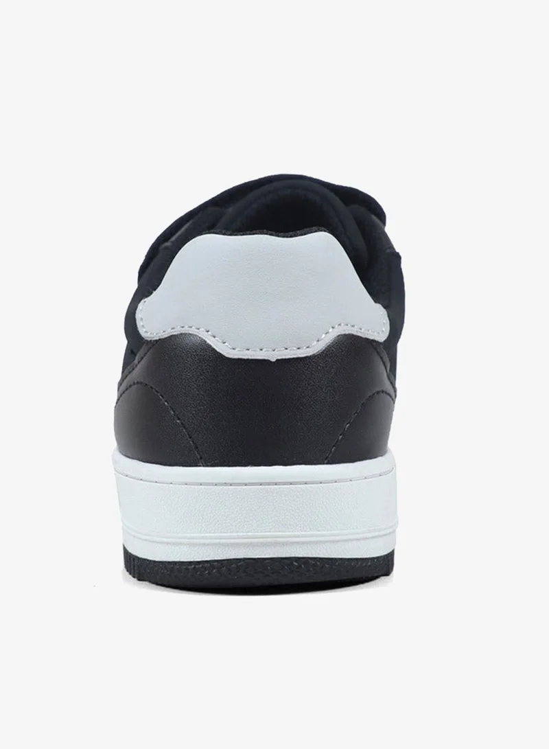 GAP Boys' BOSTON III POP Sneakers with Hook and Loop Closure - GPK5217120008