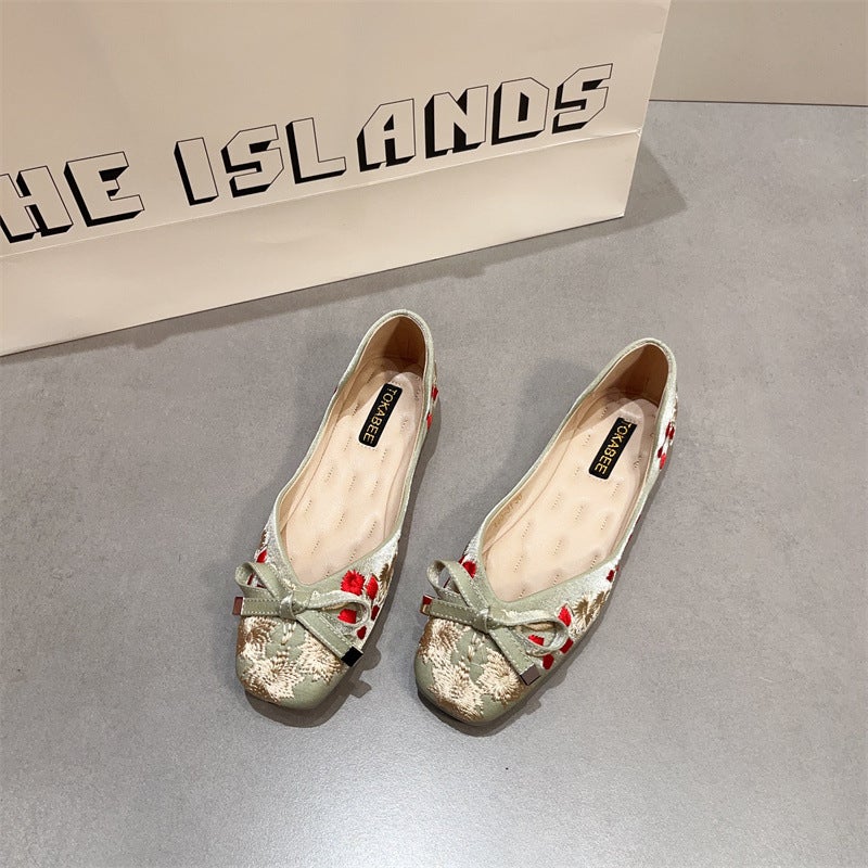 Women's Square-Toe Slip-On Flat Shoes with Floral Embroidery - Image 2