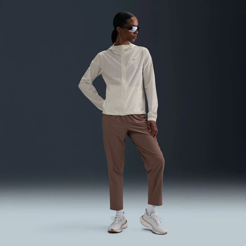 Nike White Women's Swift Repel Packable Running Jacket for Women | Best Price UAE