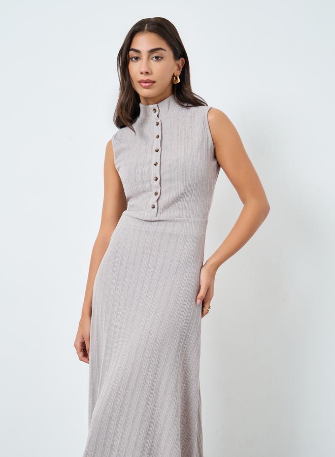 Styli Sleeveless Maxi Dress with Button Placket - Image 3