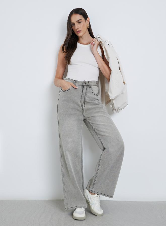 ستايلي جينز مستقيم بخصر عالٍ وبلون باهت - Image 1