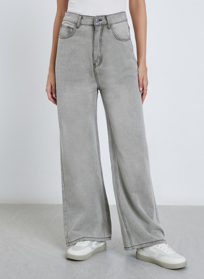 ستايلي جينز مستقيم بخصر عالٍ وبلون باهت - Image 2