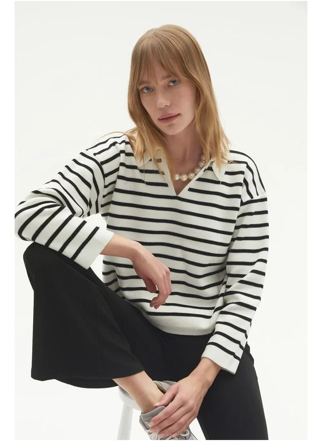 JUNE June Polo Neck Striped Knitwear Sweater Black - White