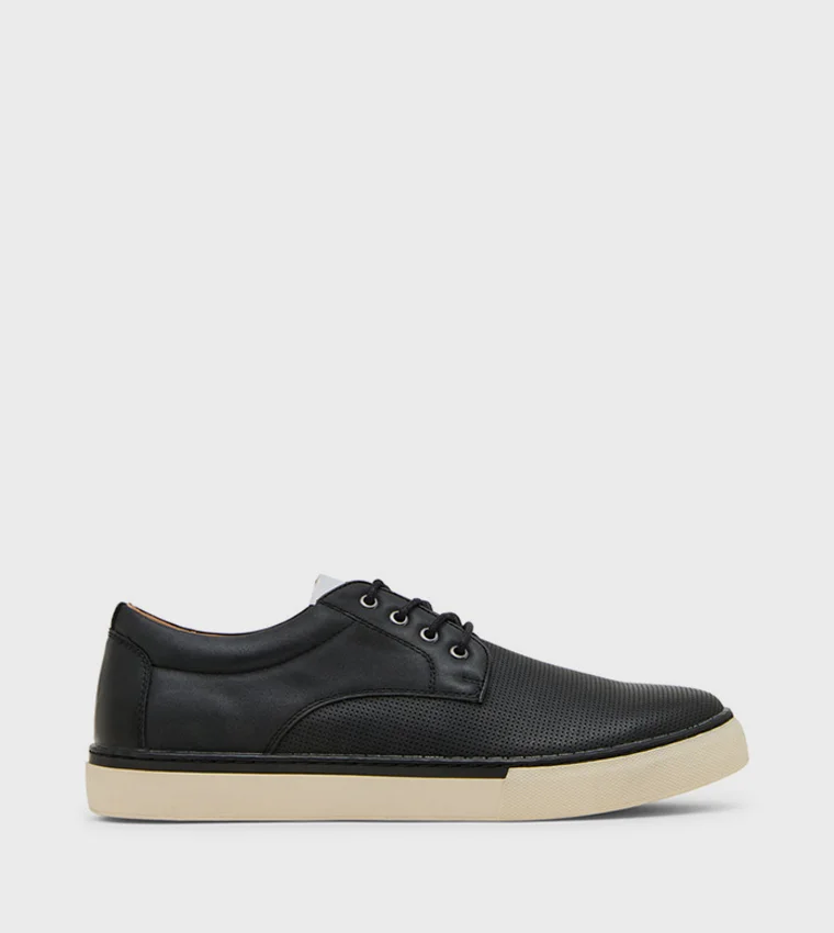 ستيف مادن Men's Black Mblake Low Top Sneakers