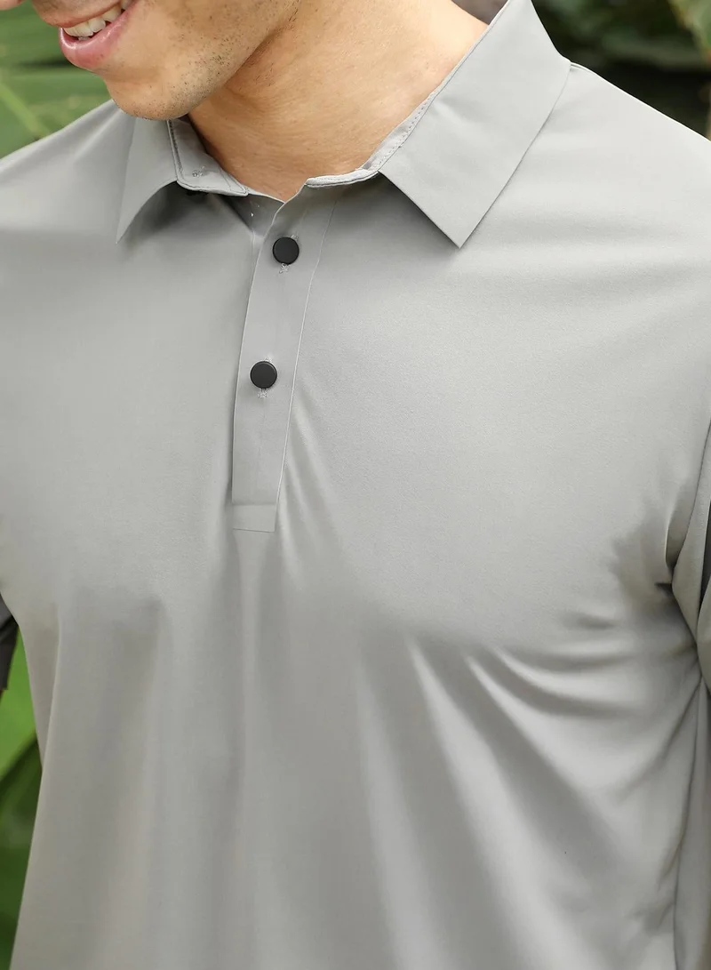 Campus Sutra  Men's Moon Grey Seamless Solid Polo T-Shirt for Men | Best Price UAE