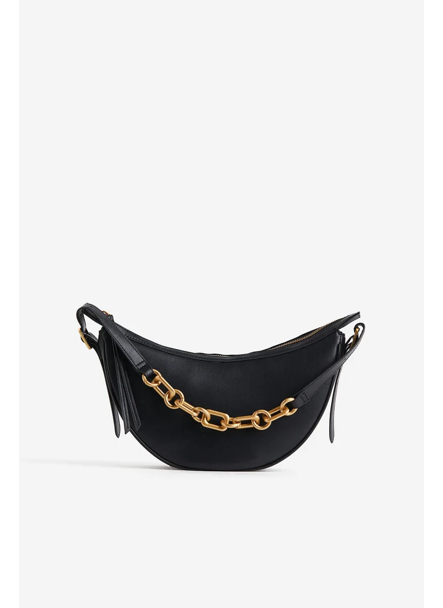 H&M Chain-Detail Shoulder Bag