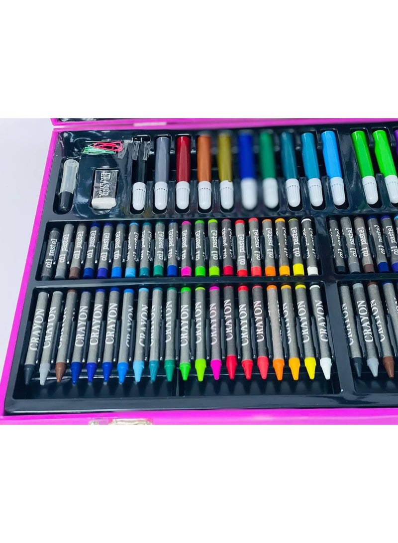 شنطة الوان كرومي  الالوان السوبر  الشنطة المتكاملة اللي فيها جميع الالوان فيها الالوان الشمع و الوان المياه الوان خشب  فيها : ١٨٠ قطعه تلوين  مقاس الشنطة : ٢٩*٤٦ سم - Image 2