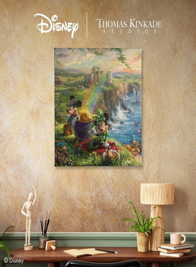 Thomas Kinkade استوديوهات توماس كينكيد، ديزني، ميكي وميني في أيرلندا، لوحة قماشية ملفوفة مقاس 14 × 14 بوصة - Image 4