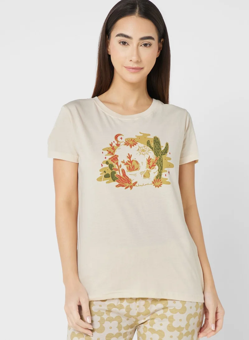 Ginger Graphic T-Shirt And Pyjama Set