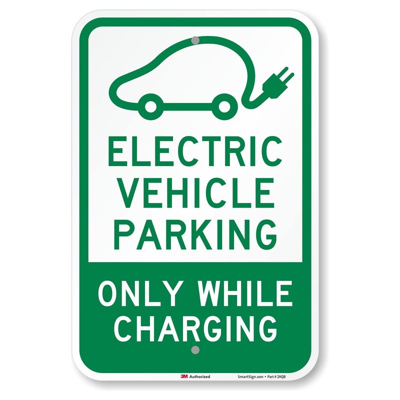 SmartSign علامة معدنية "موقف السيارات للمركبات الكهربائية - فقط أثناء الشحن" بحجم 18 × 12 بوصة، ألمنيوم بسماكة 63 مل، مادة عاكسة من الدرجة الهندسية من 3M، باللونين الأخضر والأبيض - Image 1