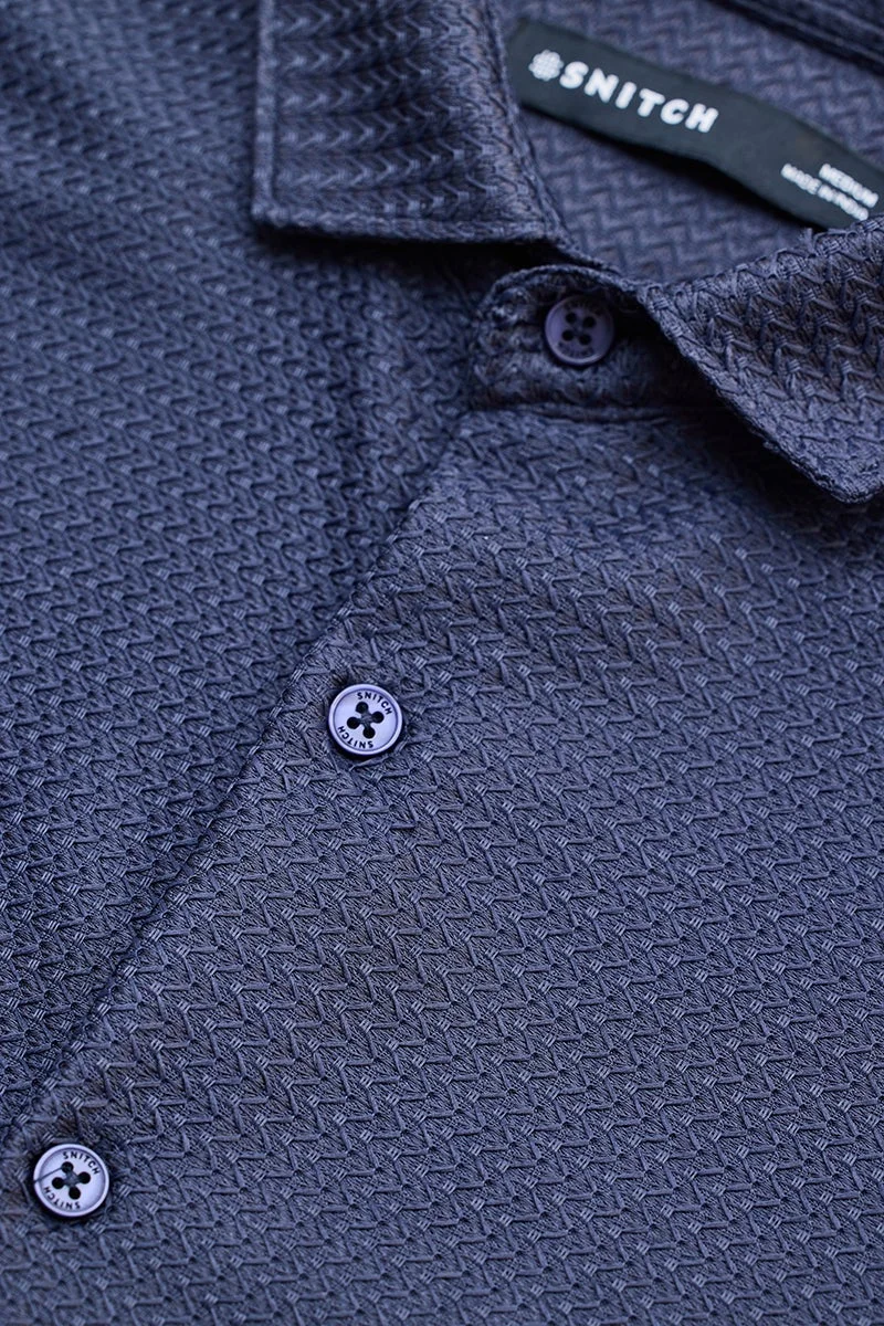 سنيتش قميص أزرق داكن بتصميم ذاتي