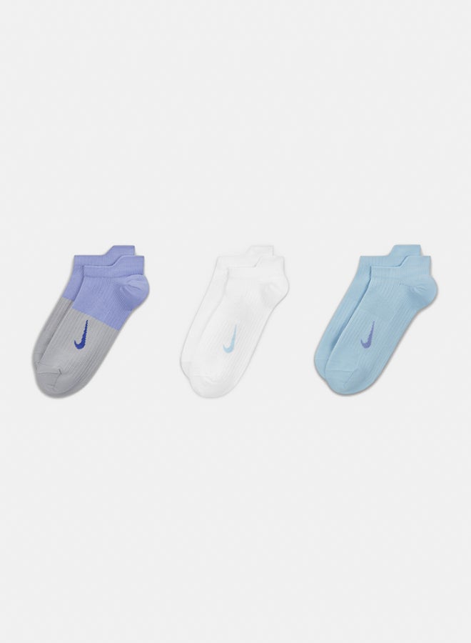 Nike Women's Nike Everyday Plus Lightweight No-Show Socks 3-Pack  - Image 3