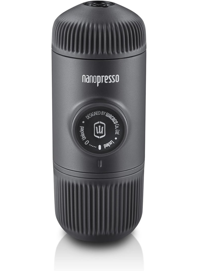 واكاكو ماكينة صنع الإسبريسو المحمولة من واكاكو نانوبريسو، نسخة مطورة من مينيبريسو، ضغط 18 بار، ماكينة صنع قهوة صغيرة جدًا للسفر، تعمل يدويًا، متوافقة مع القهوة المطحونة - Image 1