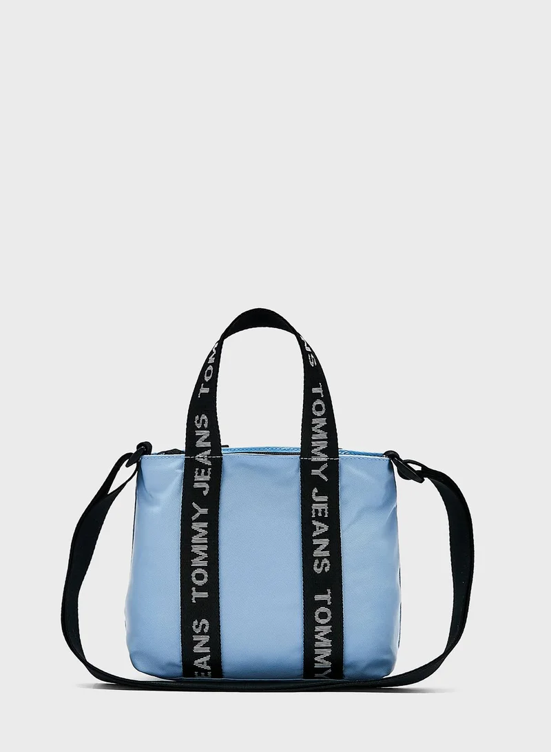 TOMMY JEANS Essential Medium Crossbody Bag