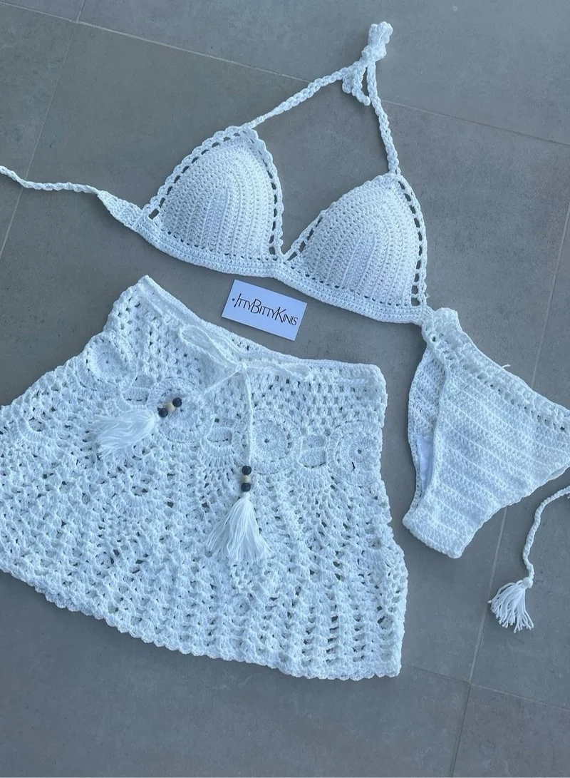 Itty Bitty Kinis Crochet Set in White