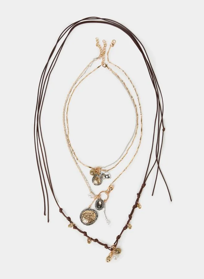 ستايلي Set of 5 - Hammered Pendant Cord Necklace