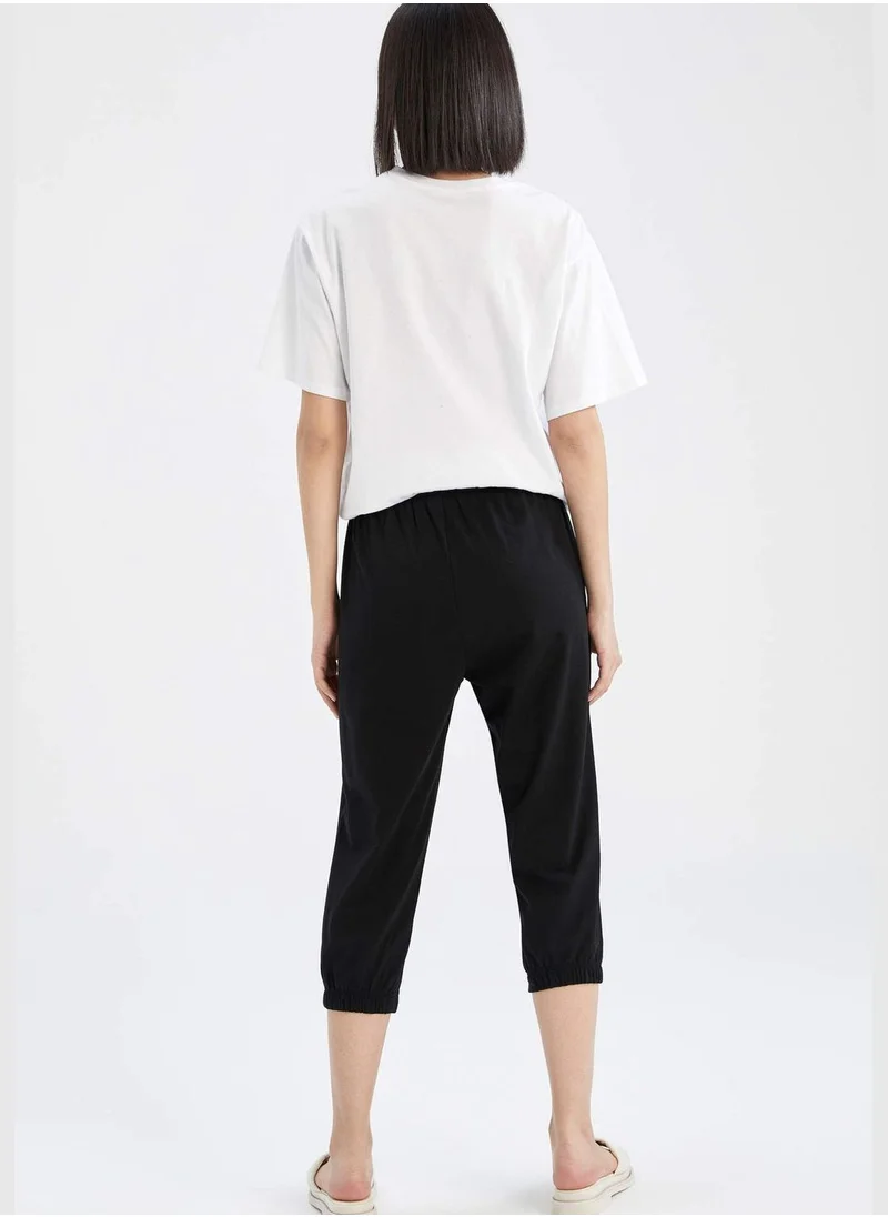 ديفاكتو Regular Fit Jogger Trousers