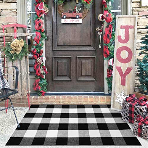 KILOCOCO Buffalo Plaid Checkered Rug - Door Mat Outdoor, Black and White Outdoor, Cotton Washable Front Door Rug Layered Doormats for Front Porch/Farmhouse/Entryway, 27.5x43 Inches - Image 1