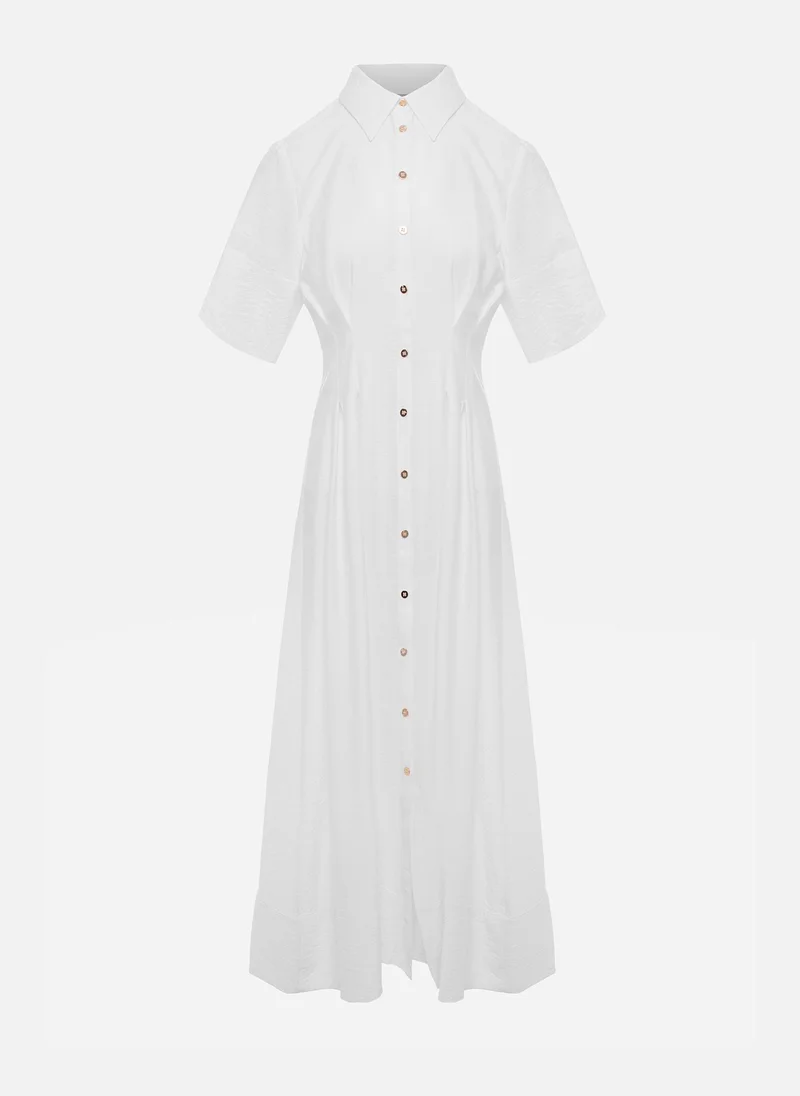 Lichi Midi dress with triangle collar and waist pleats