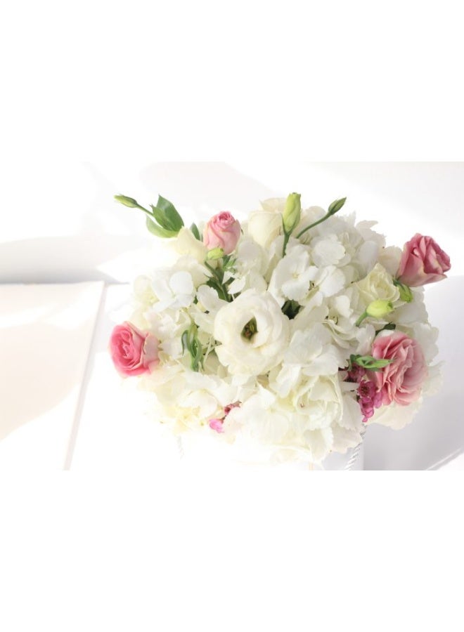 Big Buds Flowers Hazel Beauty Box For Her  - Image 3