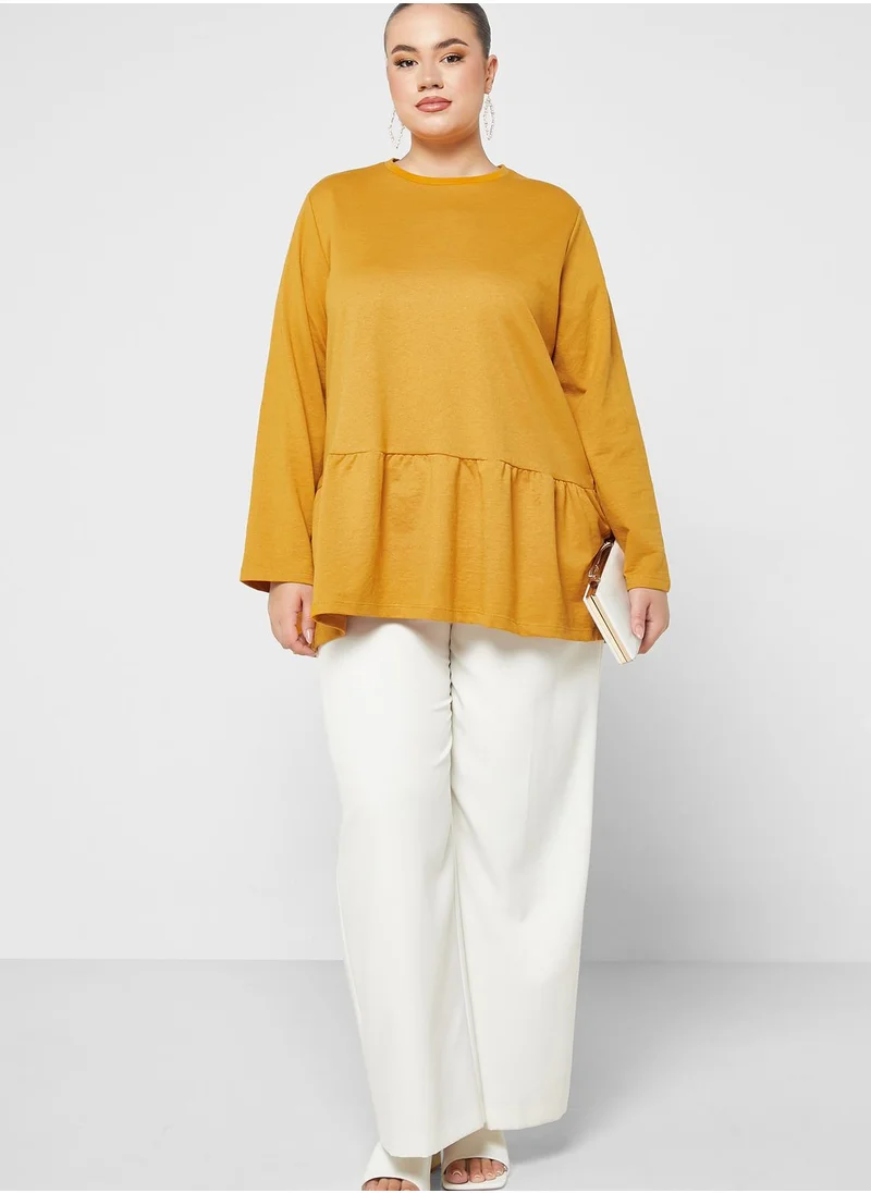Alia by modanisa Round Neck Tiered Hem Sweatshirt