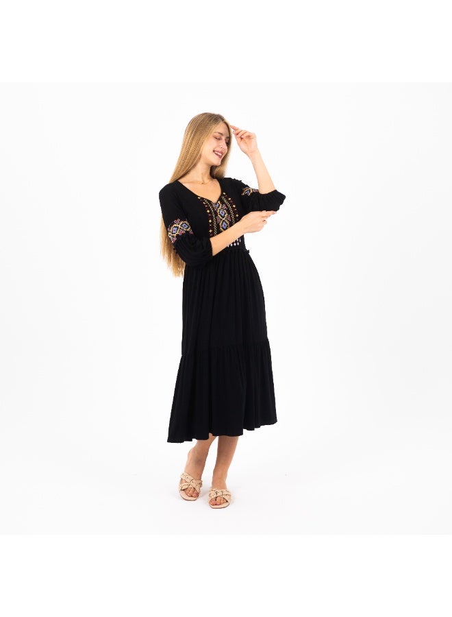 zecotex  Soft cotton nightgown with a loose fit and elegant chest embroidery – perfect for stylish comfort at home - Image 4