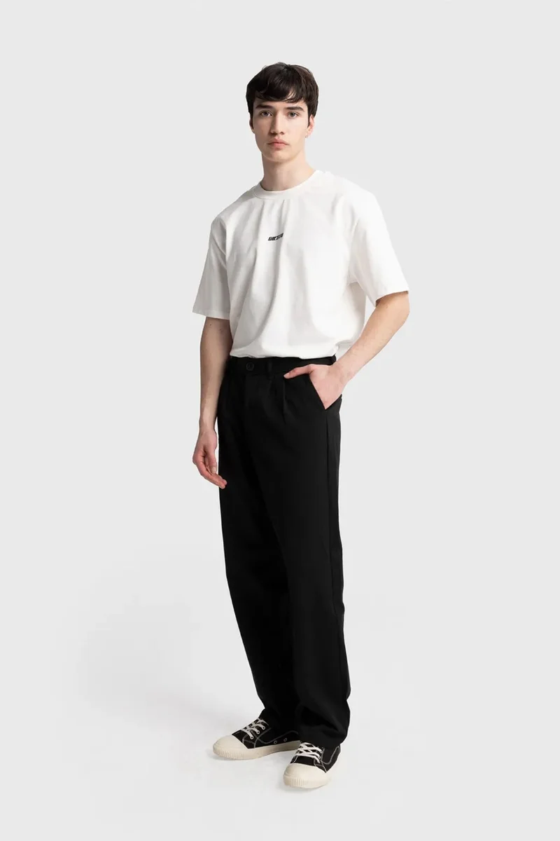 Giesto Black GIESTO Pleated Straight Leg Pants for Men | Best Price UAE