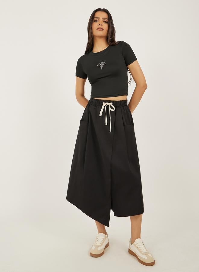 Styli Rhinestone Embellished Cropped Fitted T-Shirt - Image 2