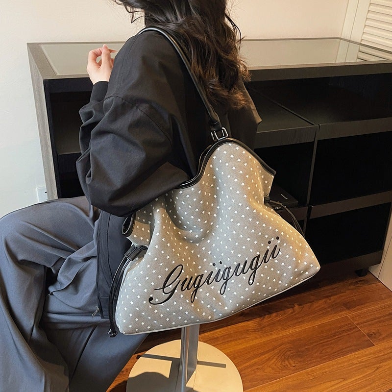 حقيبة كتف توت نسائية رجعية بطبعة الفهد وجلد سويدي - Image 3