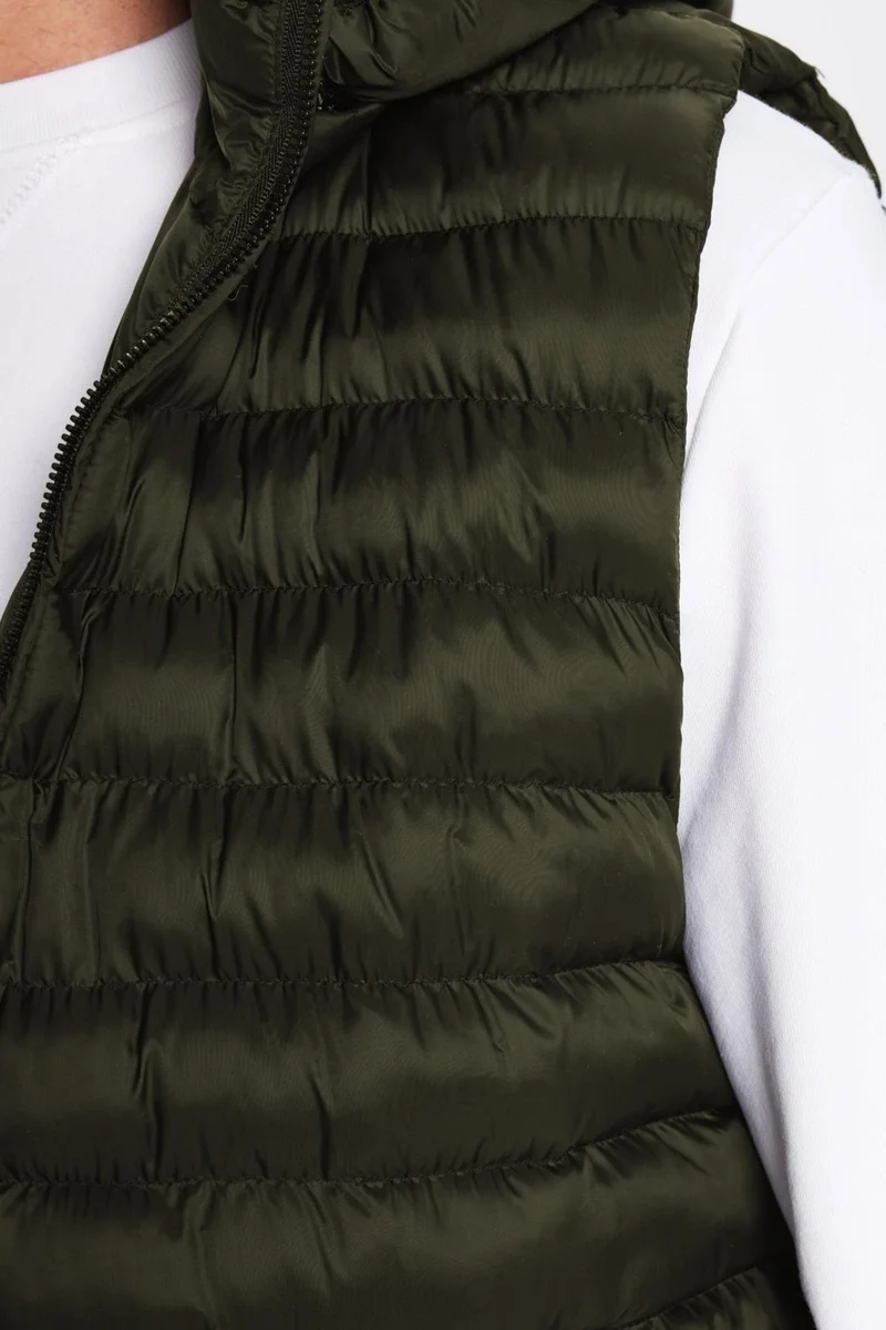 Tudors Men's Slim Fit Slim Fit Lined Windproof Pocket Detachable Hooded Puffer Vest