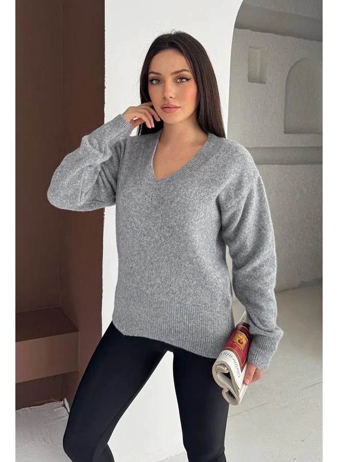 Noa Noa Women's V-Neck Long Sleeve Sweater - Soft Classic