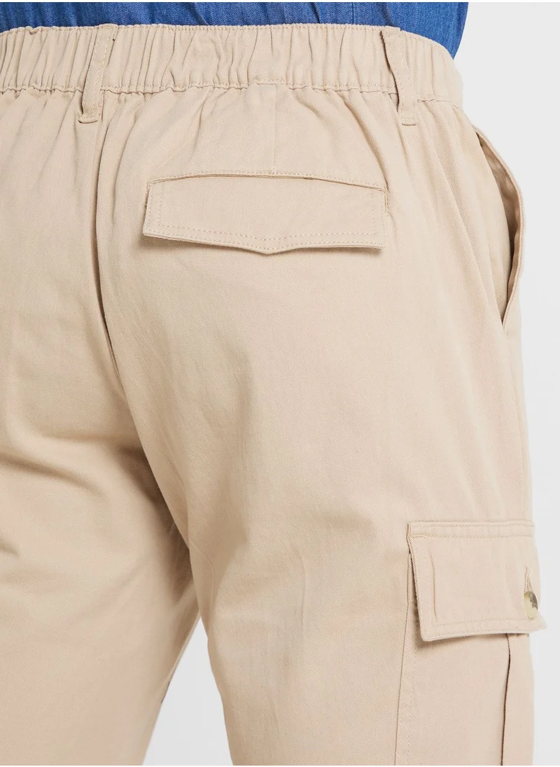 Thomas Scott Thomas Scott Men Comfort Mid-Rise Easy Wash Cargo Trousers