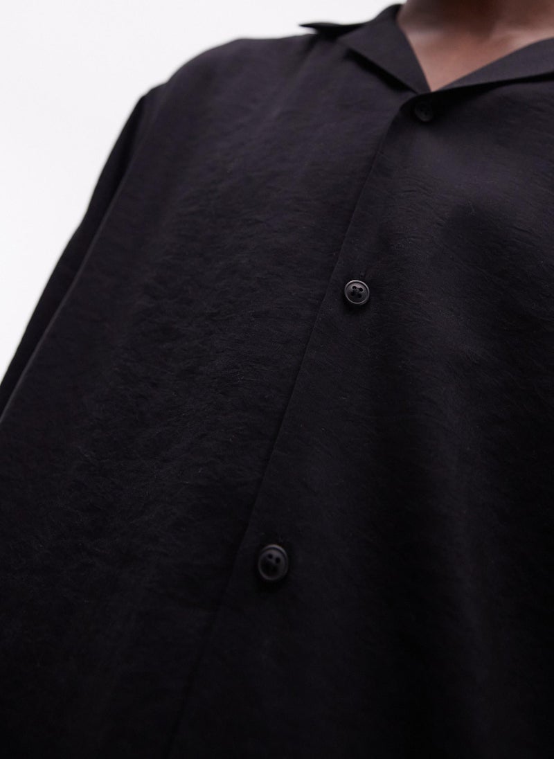 توب مان قميص ساتان بأكمام قصيرة بقصة مريحة - Image 3